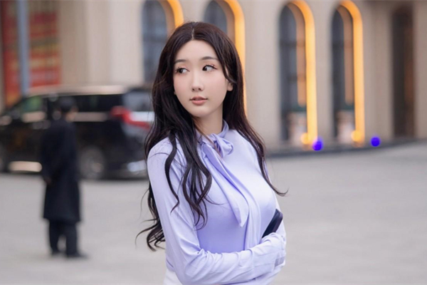 E奶骚货何惠留学美国玩美鲍无套肏3Zmh